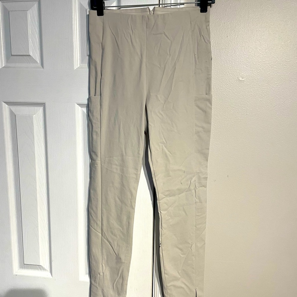 ✈️NWOT Athleta 4 Wander Slim Ankle Pant Avalon gray cream nude 353450 zip cargo
